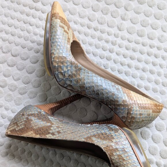 Michael Kors Snakeskin sized 39 EU/8 US Heels - Picture 1 of 16